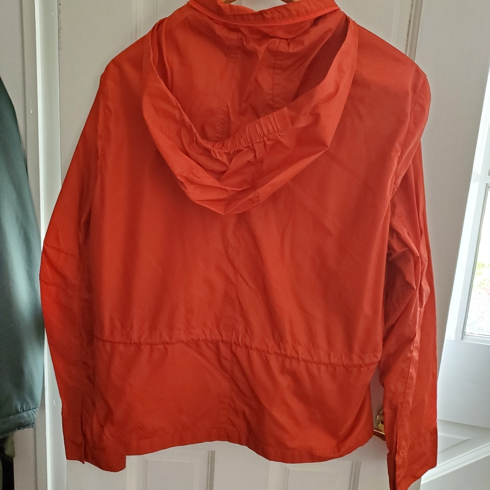 rain jacket - Picture 3 of 3